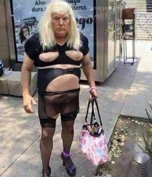 miliondollameat's tweet photo. .@realDonaldTrump pls explain https://t.co/J24VJW9Jzn