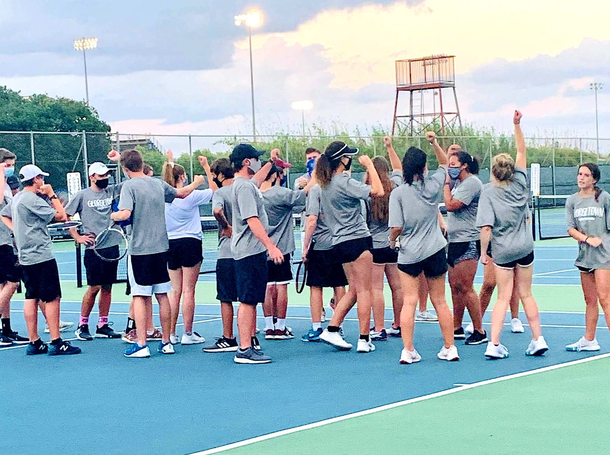 Mrs. Lane tweet media