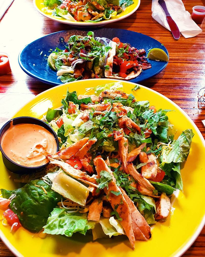 Mexicali_Blue's tweet photo. What's for lunch? Try our Chicken Avocado Salad! Grilled chicken, cheese, tomatoes, sliced avocados, with sweet chipotle dressing. 🥗
#WappingersFalls: https://t.co/rqyB0fbcLi | 845-298-TACO(8226)
#NewPaltz: https://t.co/egDnUROeJV | (845) 255-5551 https://t.co/JQLDeMHfZT