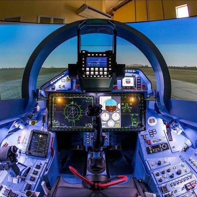 Стенд пилотирования. Тренажер авиадиспетчера. Тренажер су 35. Су-35 кабина. Стенд пилотирования.