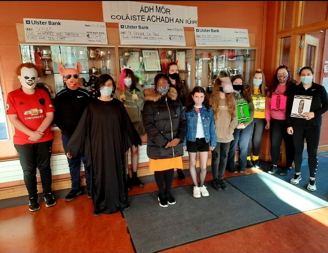 VirCollege's tweet photo. 🎃🎃Dress Up Day 2020🎃🎃
Congratulations to Mr McCormick, our student council and prefects on raising €936.50 for Virginia Cancer Care. Well done everyone https://t.co/F0bWH3Fl9n
