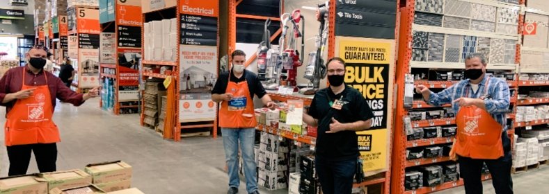 Had a great time walking our #D20 standards at #1022 with <a href="/CozyJerry/">Jerry Cozy</a>  and recognizing MEA Sup Sonny and MEAs Manny, Andre, Tia &amp; Garrett for all their hardwork! #oneteam @ShokraiiJ