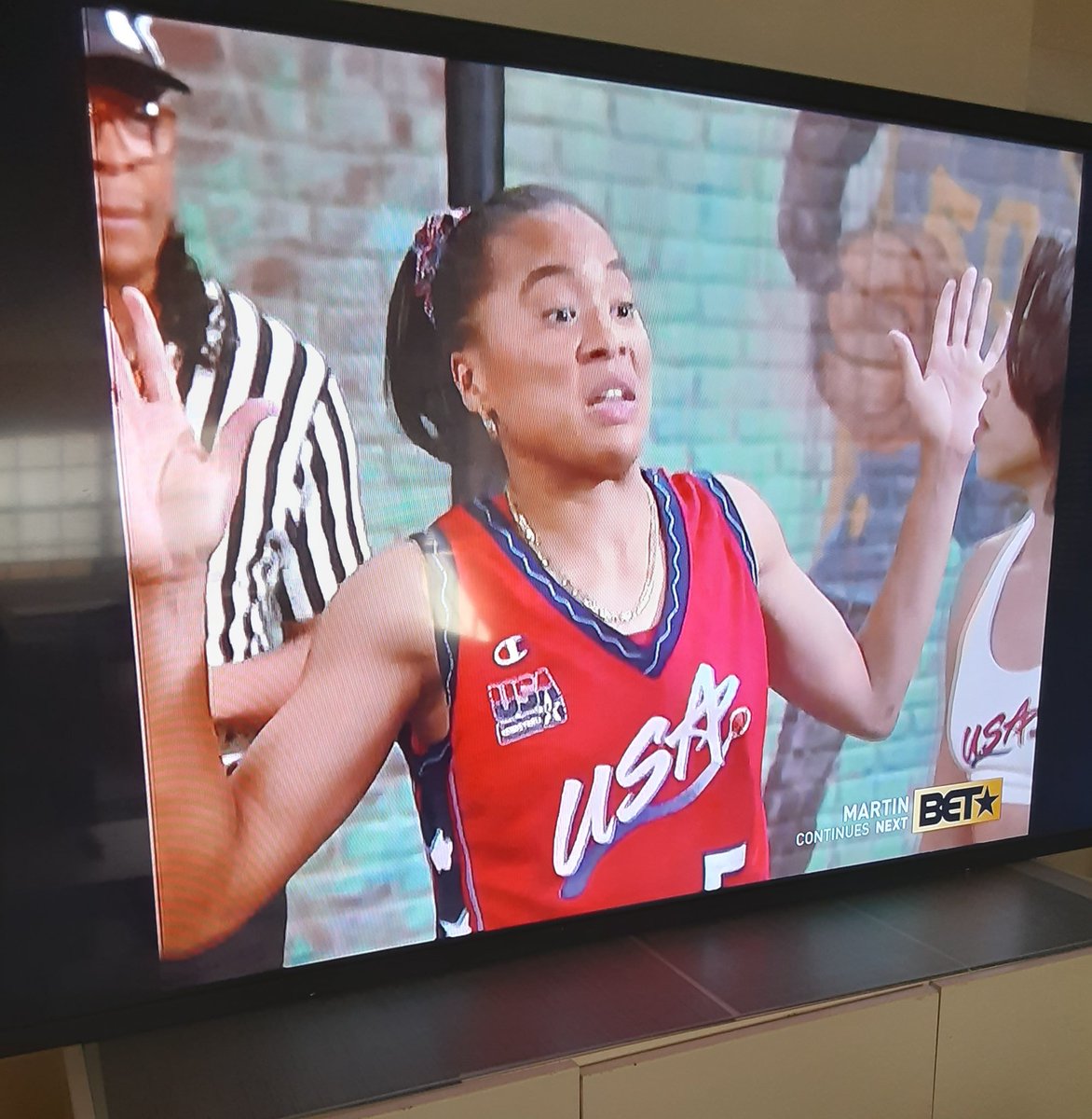 MikeDixon_VST's tweet photo. Even Martin Lawrence learned that coach @dawnstaley was a tough defender on Season 5, Episode 6. 

Episode is playing now on @BET 
#SpursUp x #USBFamily https://t.co/aMp9IycHcv
