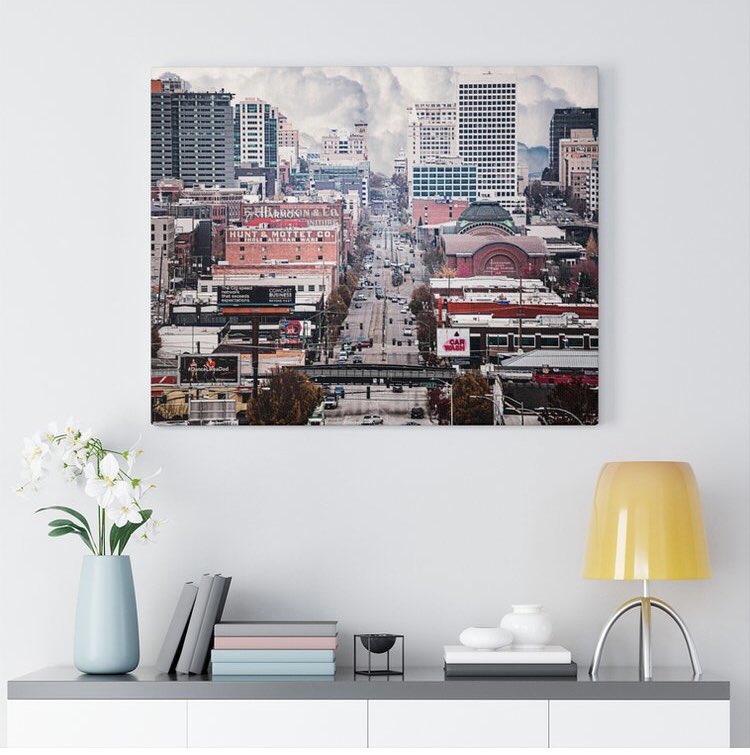 AllHrsOfficial's tweet photo. Our premium canvases are finely textured artist-grade cotton substrate which consistently reproduces image details with outstanding high image quality, clarity and detail. Top HD Quality.
.:Printed on a 100% cotton fabric- natural white, matte, ultra smooth and with 400gsm. https://t.co/xTmohWCeKO