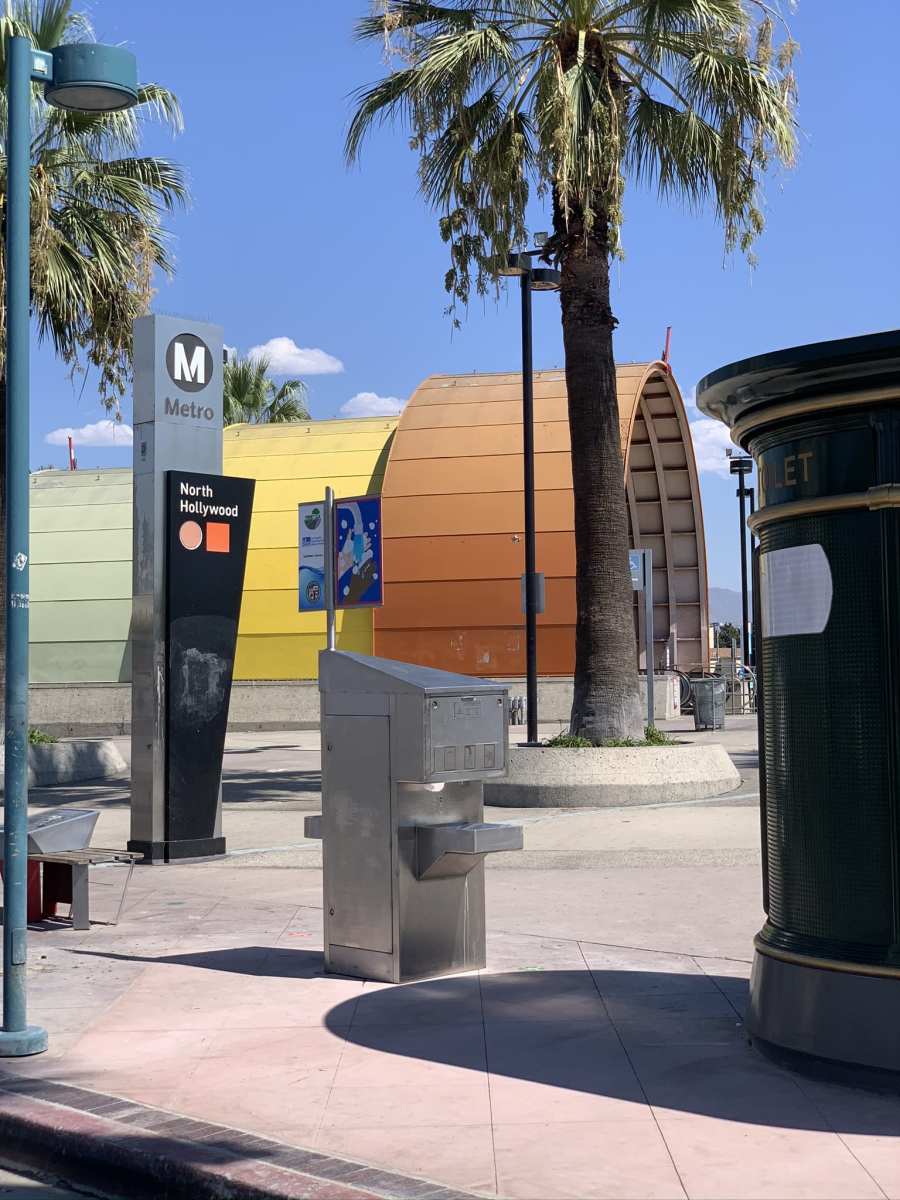 Metro Los Angeles tweet media