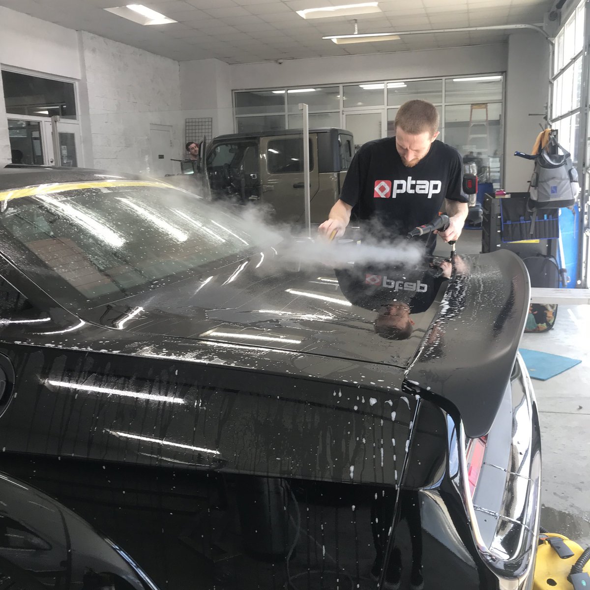 llumarfilms's tweet image. @ptaprides has this Challenger fully protected with LLumar PPF and Window Tint. The entire body is wrapped in LLumar Platinum Paint Protection Film and the auto glass received our Stratos Series Window Tint. #llumarmycar
#llumarwindowtint #llumarppf #dodgechallenger #mopar