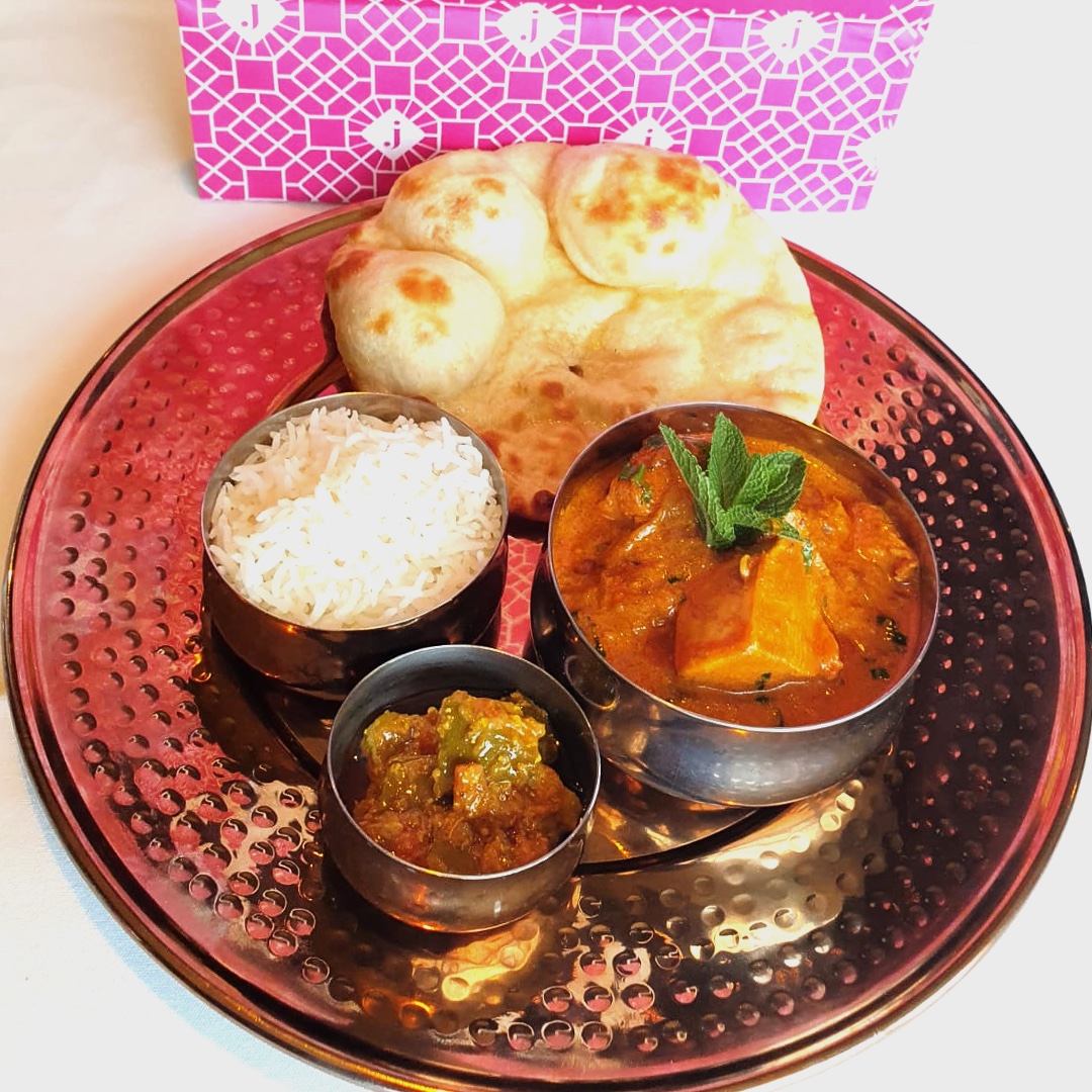 Order for delivery from the comfort of your home and enjoy our weekend special - Darjeeling Chicken Curry. This curry is made of Irish chicken breast with lime leaf, coconut and panch phoran- a whole spice blend made of 5 Bengali spices.   
#chakrabyjaipur #jaipur #greystones