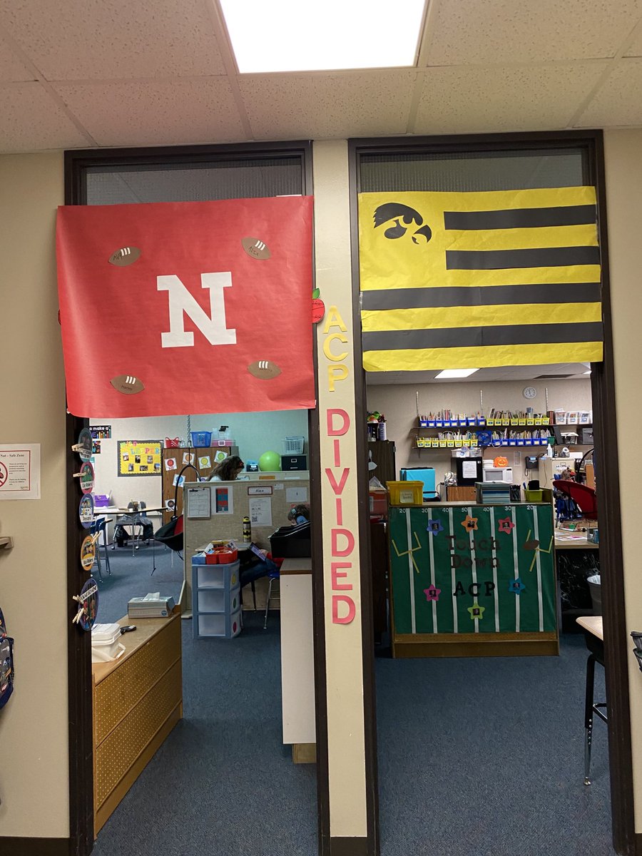 We may root for different teams…but we are all proud to be Mavericks ⁦<a href="/MPS_Morton/">Morton Elementary</a>⁩ ⁦<a href="/MillardPS/">Millard Public Schools</a>⁩ ⁦<a href="/MalonePrincipal/">Troy Malone</a>⁩