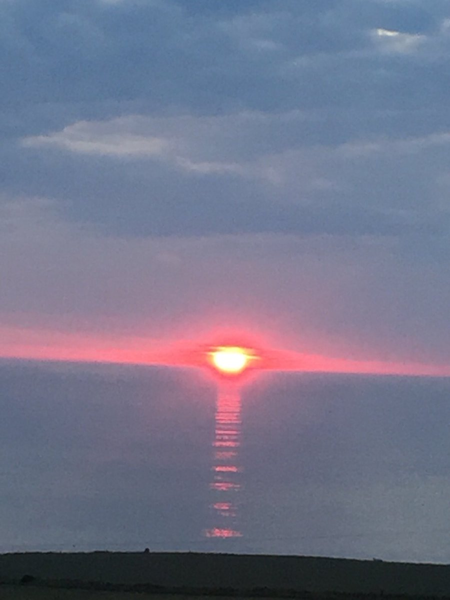 "Fe ddaw eto haul ar fryn" 🌄
.
. 
"The sun will rise again over the hills" and shine over beautiful Cardigan bay. And when it does our welcome will be warmer than ever
.
.
gwbertvillas.co.uk
.
.