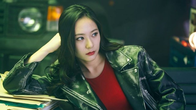 Happy Birthday to Krystal Jung!     