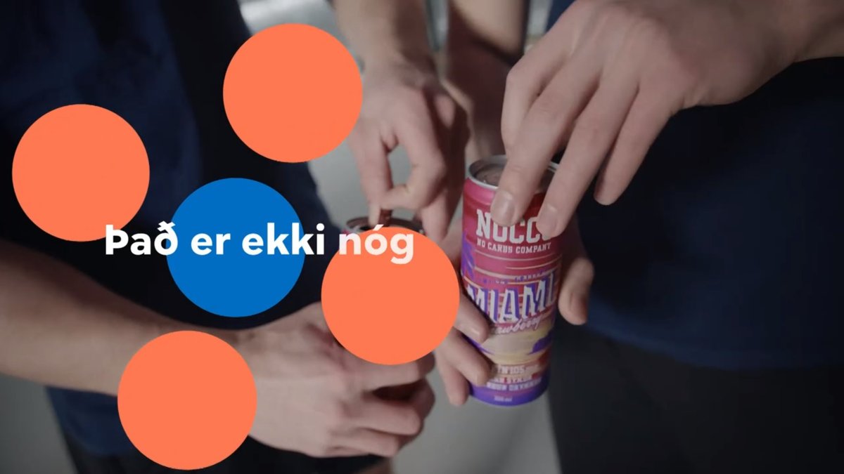 DavidRoachG's tweet photo. Loksins eru Almannavarnir farnar að auglýsa í samfloti við stórfyrirtæki. Við erum öll Nocco, Bónus, Nova og Byko. Við erum öll kapítalismi. Í nafni guðs Ölmu, Þórólfs og heilags Víðis. https://t.co/cm1eZS0Dc0