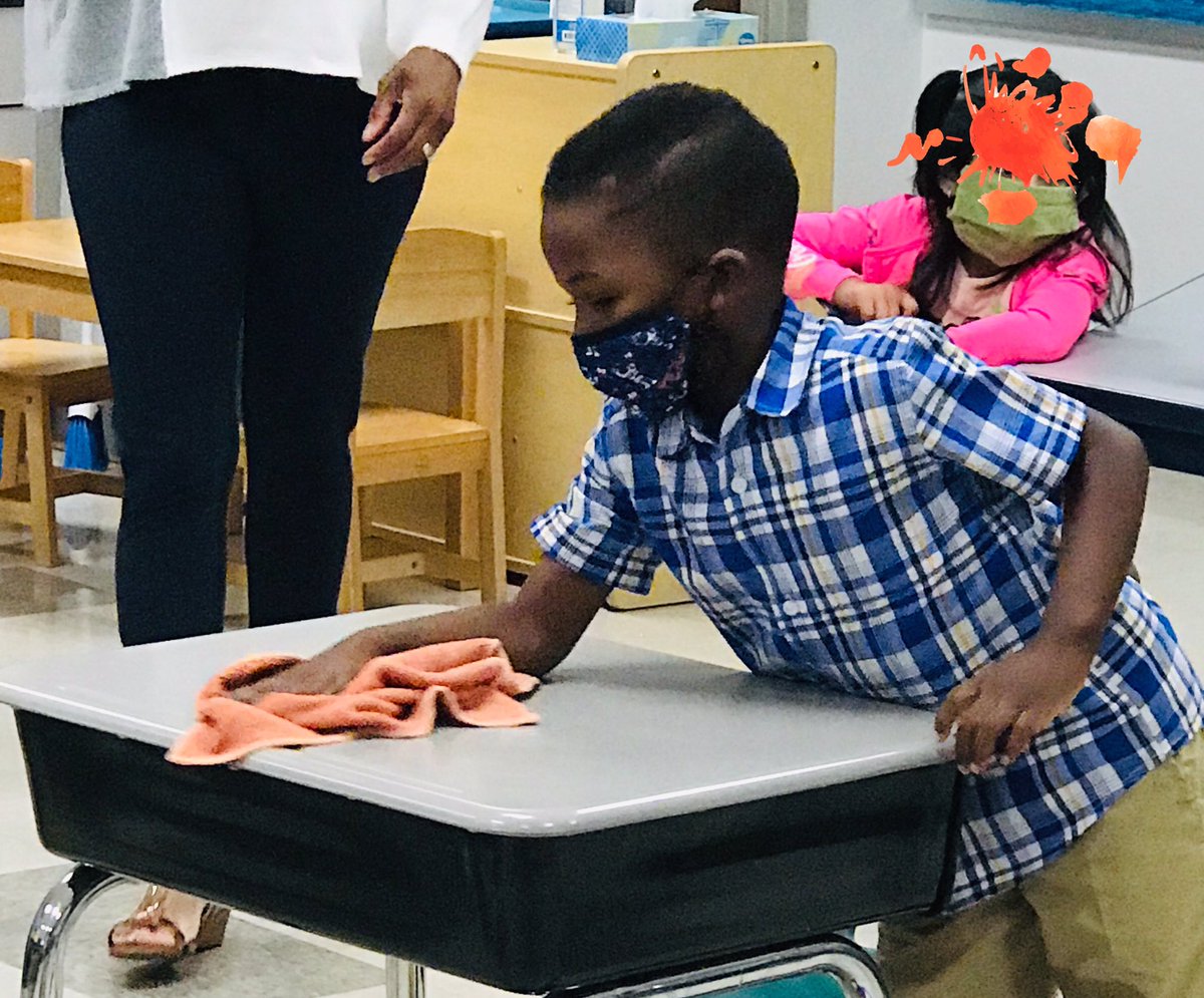 headstarttisd's tweet photo. Students are able to clean their own tables after eating using these Norwex cloths that remove up to 99% of bacteria and dirt on almost every surface. No chemicals used or needed with these cloths, and the students enjoy wiping the tables.  #HSStrong https://t.co/QF56wlxKgu