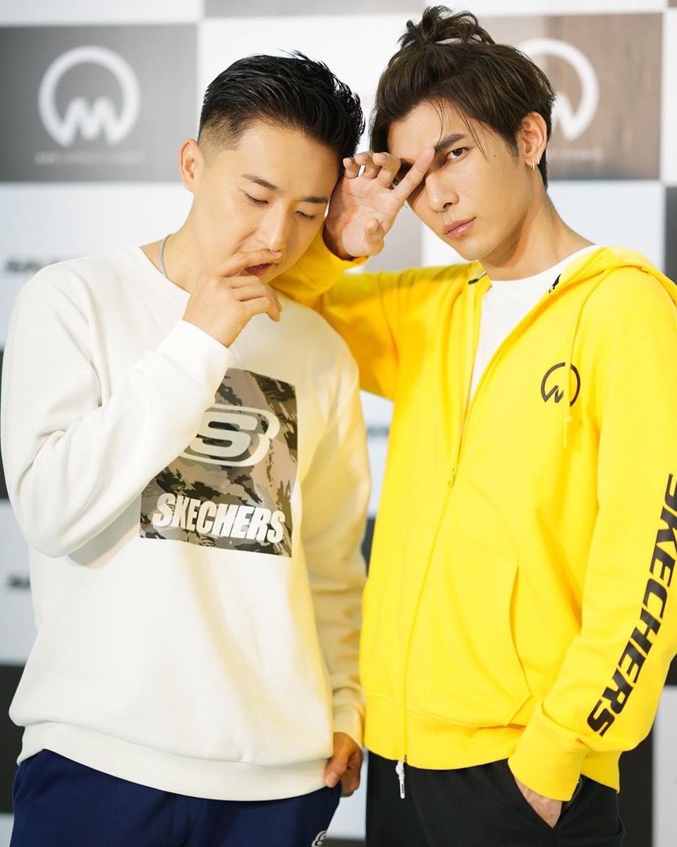 MewSuppasitAUS's tweet photo. IG: wavekhoo
23/10/2020
Wave said thank you to us for being so kind and supportive! Let’s show him some love too for being the best MC-translator by liking and commenting! 💖💖
👉🏼 https://t.co/GnQKDhpl2r
#SkechersCNxMSS
#MewSuppasit
#Mewlions
#MEAUS https://t.co/FyKWqBzrsb
