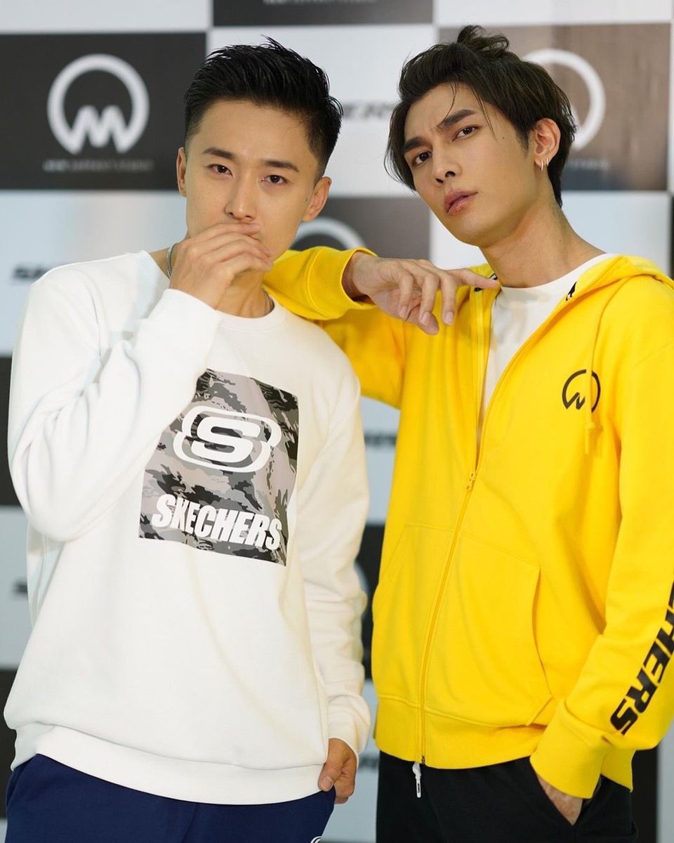 MewSuppasitAUS's tweet photo. IG: wavekhoo
23/10/2020
Wave said thank you to us for being so kind and supportive! Let’s show him some love too for being the best MC-translator by liking and commenting! 💖💖
👉🏼 https://t.co/GnQKDhpl2r
#SkechersCNxMSS
#MewSuppasit
#Mewlions
#MEAUS https://t.co/FyKWqBzrsb