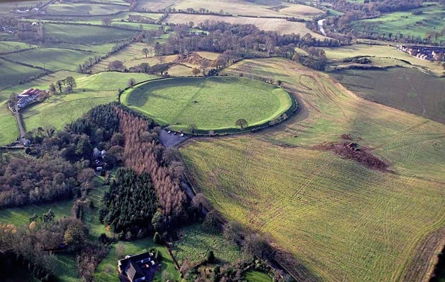 Thread: This is the so called Giant's Ring, a late Neolithic henge monument at Ballynahatty, near Shaw's Bridge, Belfast, Northern Ireland...