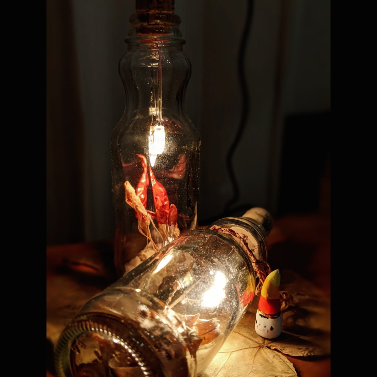 nekoashi_natsu's tweet photo. #goodnight #sakusakuあかりちゃん
#lifephotography #ledlights #ledcandle #candle #nekoashinatsugramlife #handmade #夫作 #手作り #led #ハンドメイド #空き瓶 #リメイク #コルク #photography #nekoashinatsugramcat #catsofinstagram https://t.co/zrzTCE0ods