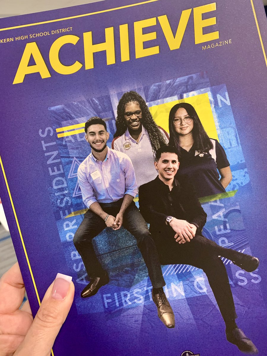 lisakrch's tweet photo. It’s my lucky day! The latest edition of #KHSDAchieve was hand delivered by the awesome @KHSDAthletics staff. Great to see my friends @JavierKHSD &amp; @VictoriaKHSD! Congrats on another stellar publication celebrating the incredible programs, staff, &amp; students @KHSD_Official! 💙😎 https://t.co/QkWWRp9T8G