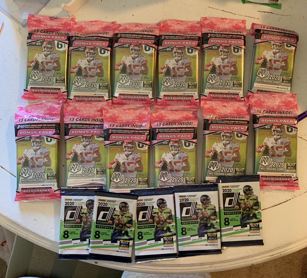Break tonight💥 We upping its a bit this time we got 12 cellos and 5 donruss packs 16 spots $25 per spot 2 random teams for everyone🗣 Break would be tonight around 10 PM on the live let's fill up🔥 @sports_sell @Hobby_Connect @HobbyConnector @24_7SportsCards @linkmycard https://t.co/PlogeE5Up9