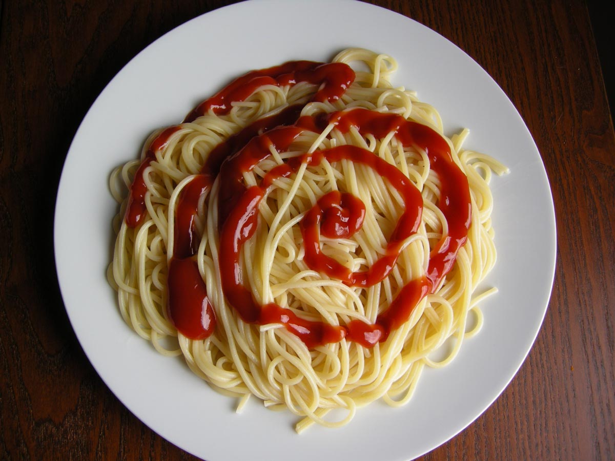 spaghetti and ketchup vs. fries and nutella