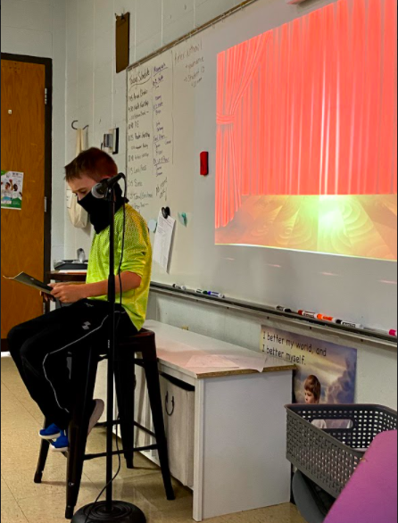 MissWithrow217's tweet photo. Our first f2f #openmic was a huge success! Students faced their fears and shared their free writing with the class.  We learned why the sky is blue, about different types of fish, what origami is, and why sushi is icky. Proud of these kids! #talawandaempowers @TSDMarshall https://t.co/zkdSoWskUE