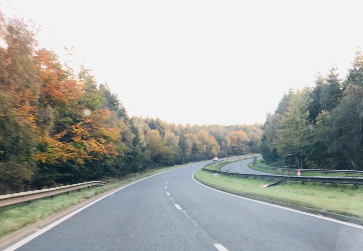 Friday evening on the way home....2 man delivery completed, busy week at DP.
Thank you to the team and all our customers....stay safe and have a great weekend everyone 😊

#2mandelivery #devon #samedaydelivery #DeliveryPartners #courier