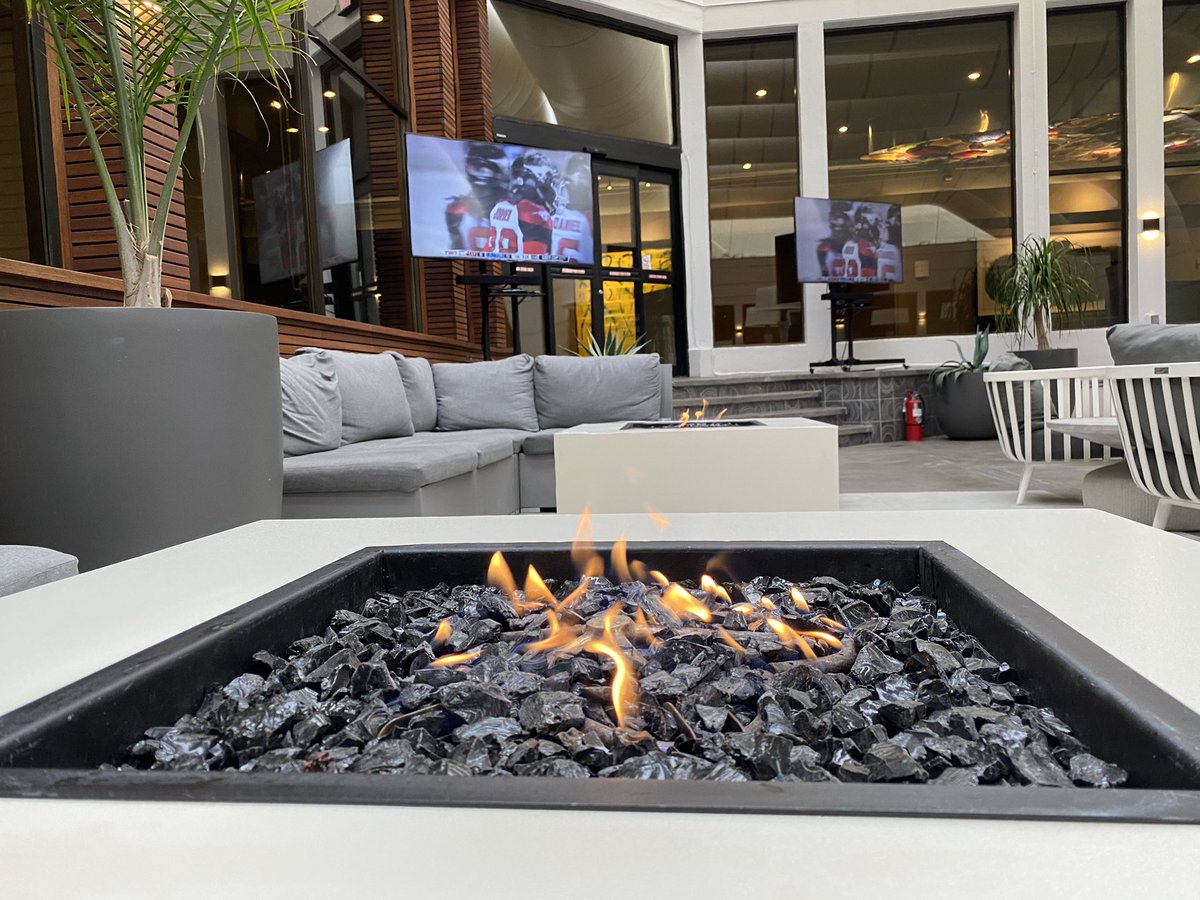 Hotel Arts (@hotelartsyyc) on Twitter photo What a great spot to watch a <a href="/TSN_Sports/">TSN</a> rebroadcast of a snowy Grey Cup Game between <a href="/calstampeders/">Calgary Stampeders</a> & Toronto Argos. Enjoying an early lead <a href="/PoolsideYYC/">Poolside by Hotel Arts</a> with licensed patio service in 24C comfort. #GoStampsGo #GreyCup105 What a great spot to watch a <a href="/TSN_Sports/">TSN</a> rebroadcast of a snowy Grey Cup Game between <a href="/calstampeders/">Calgary Stampeders</a> & Toronto Argos. Enjoying an early lead <a href="/PoolsideYYC/">Poolside by Hotel Arts</a> with licensed patio service in 24C comfort. #GoStampsGo #GreyCup105