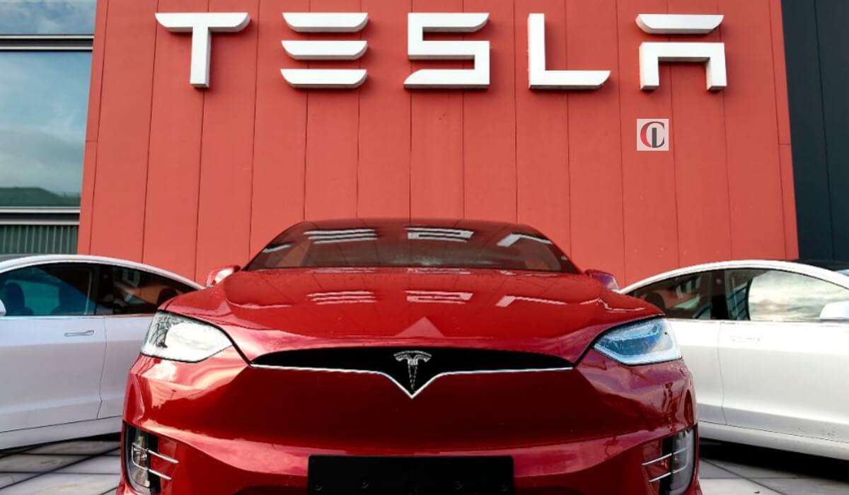 CIOLookmedia's tweet photo. Chief Executive Officer of @Tesla @elonmusk the company is very close to achieving level 5 #autonomousdrivingtechnology.
Tesla makes cars with #autopilot #driverassistancesystem. Tesla sold as much as 15,000 China- made Model 3 sedans.
Read Full Story: https://t.co/0iXOjjFQdt https://t.co/R5A850TdIW