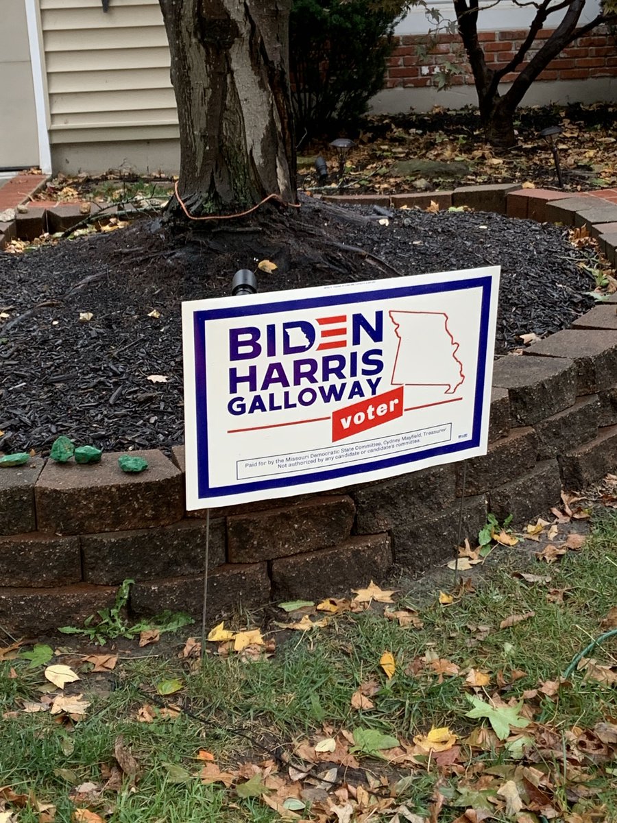 EmilyforKC's tweet photo. We have 11 days until the Nov 3 election, please get involved. @Patty4MO and I ventured out to Blue Springs this morning to help;

✅  @nicolergalloway 
✅  @yinka_faleti 
✅  @alissiacanady  
✅  @dolanformo 

#Volunteer #NewWay #FlipThisDistrict https://t.co/KnGp0Ri7Et