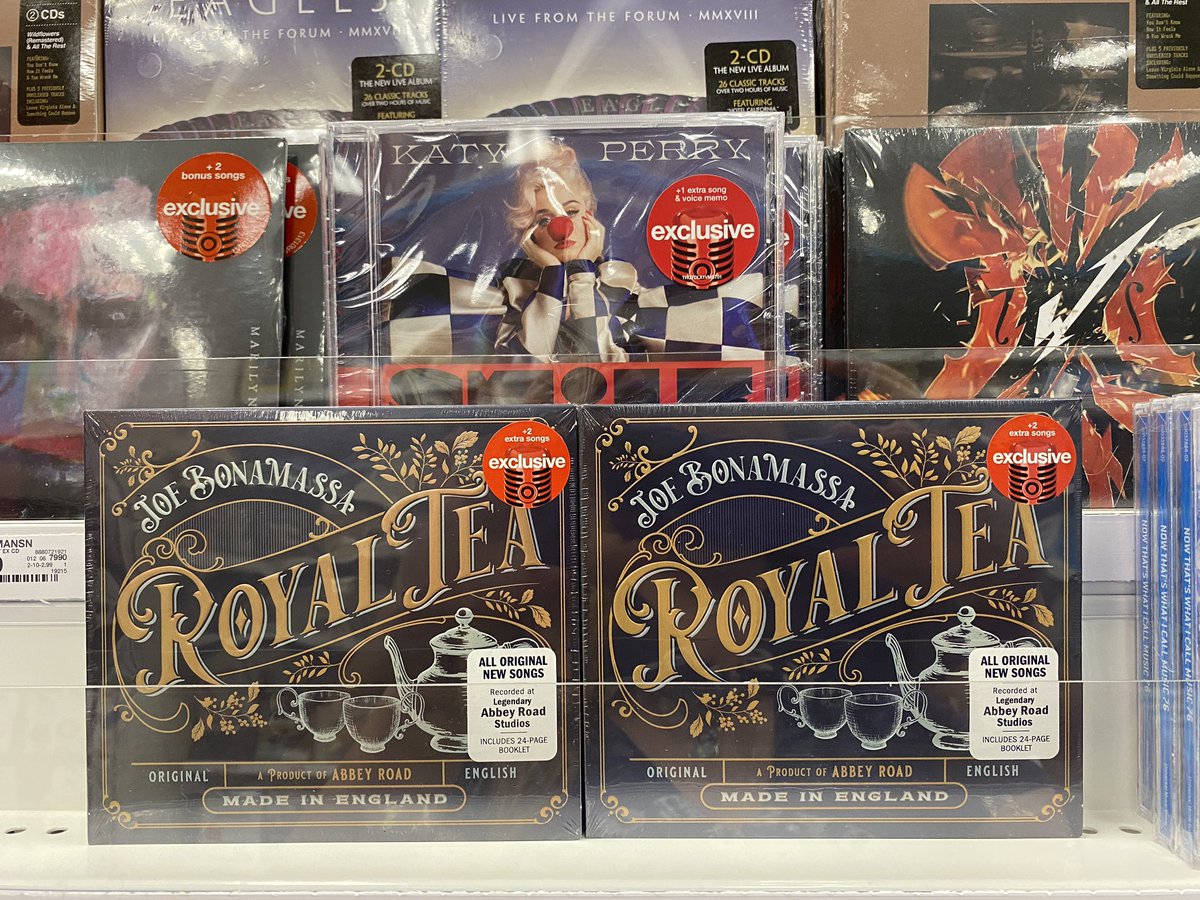 JRAdventures's tweet photo. Today is the day!!! Go get your copy of @JBONAMASSA Royal Tea!!! ☕️ 🎸🎯 @Target https://t.co/cuGBN9EVoq