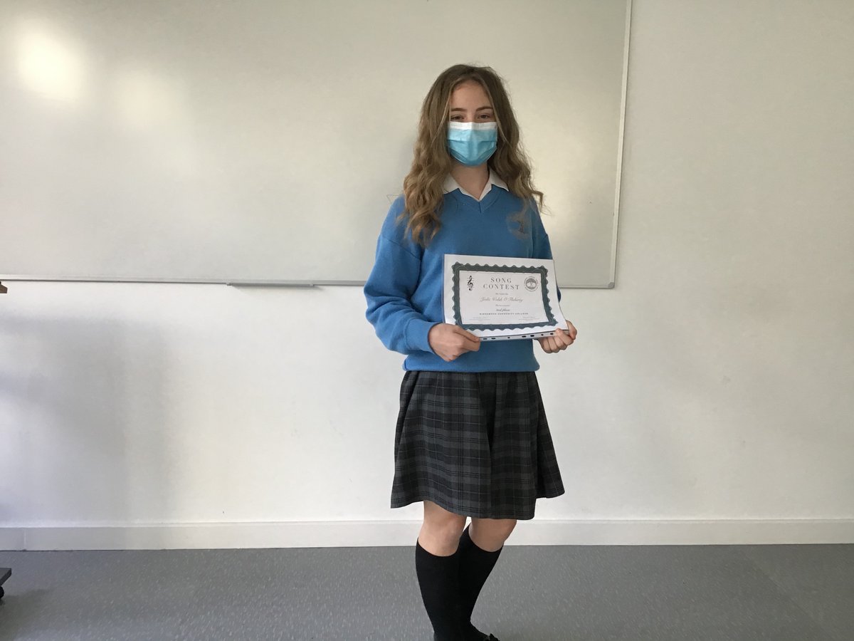FionaOide's tweet photo. Well done to all our students who entered the KCC song contest, it was tough competition! A big congrats to our winners Amy, Jay and Jodie #talentedbunch #futurecomposers #everyonecancreate @Kingswoodcc16 @ddletb https://t.co/LiHbQjxnnH