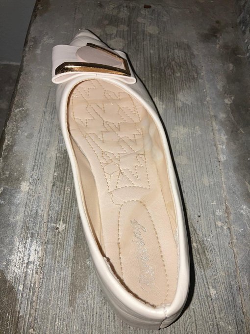 這雙也是不錯吧..哈  #扫楼 #恋足 #打胶  #原味 #射鞋 #Cumshoes #射平底鞋 #Cumflats https://t.co/PuapiQTxET<a href="/tag/%E6%89%AB%E6%A5%BC"class="tags">#扫楼</a><a href="/tag/%E6%81%8B%E8%B6%B3"class="tags">#恋足</a><a href="/tag/%E6%89%93%E8%83%B6"class="tags">#打胶</a><a href="/tag/%E5%8E%9F%E5%91%B3"class="tags">#原味</a><a href="/tag/%E5%B0%84%E9%9E%8B"class="tags">#射鞋</a><a href="/tag/cumshoes"class="tags">#Cumshoes</a><a href="/tag/%E5%B0%84%E5%B9%B3%E5%BA%95%E9%9E%8B"class="tags">#射平底鞋</a><a href="/tag/cumflats"class="tags">#Cumflats</a>