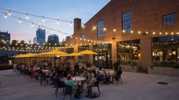 50 Restaurant Patios and Places to Eat Outdoors in Raleigh, N.C..

webbandstand.com/50-restaurant-…