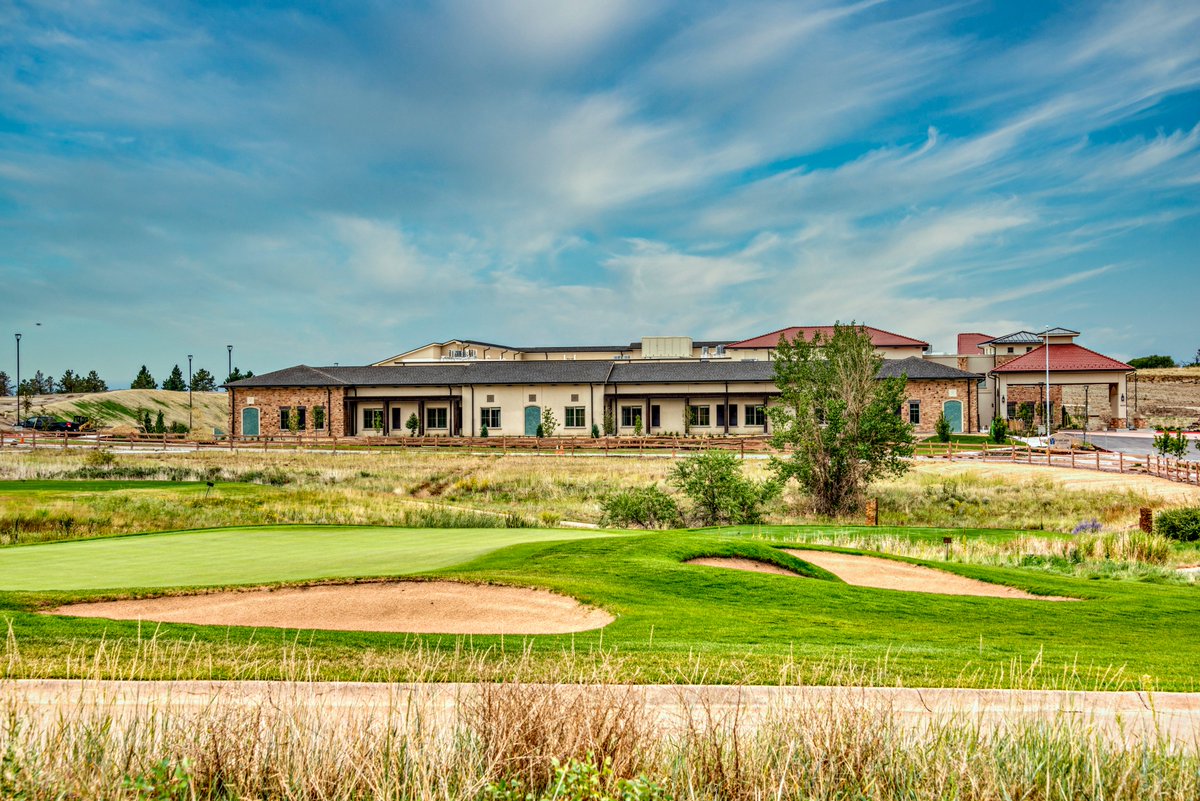 brinkmann_const's tweet photo. The Brinkmann Colorado team recently finished StoneCreek of Flying Horse, an 80,000 SF #seniorliving facility in Colorado Springs. This assisted living and memory care space boasts Pikes Peak in the background as well as the prominent Air Force Academy nearby. https://t.co/fsenxmHtPW