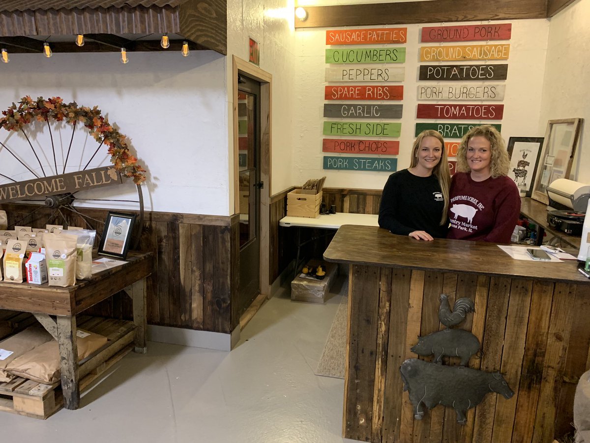 ErinValle's tweet photo. Always a pleasure to highlight women in ag! This aunt/niece duo are hog farmers and recently opened their own market. 

The name Perfume Acres, Inc. is an inside joke 😉 🐷 💩 watch Monday on ciLiving. https://t.co/ZyZYp14WIr