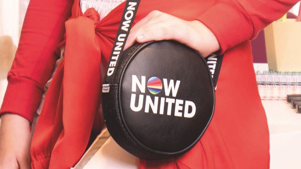 pampili's tweet photo. Ja viu a bolsa exclusiva Now United? 
Acesse: https://t.co/IZO8aigIfM https://t.co/FY350elGpU