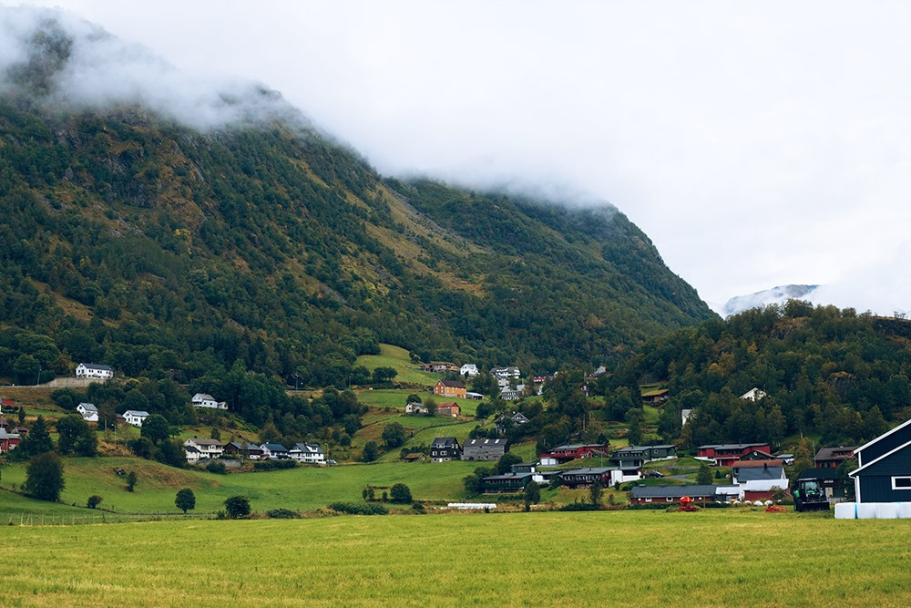 ILoveBergen's tweet photo. The village of Røldal, Western Norway.
An ancient trading place between East and West Norway, and home to one of the most important stave churches left.
Read about Røldal here: https://t.co/zc7plGl4mK
#røldal #vestlandet #stavkirke #visitnorway #norway #odda #visitodda https://t.co/wHYudmephk