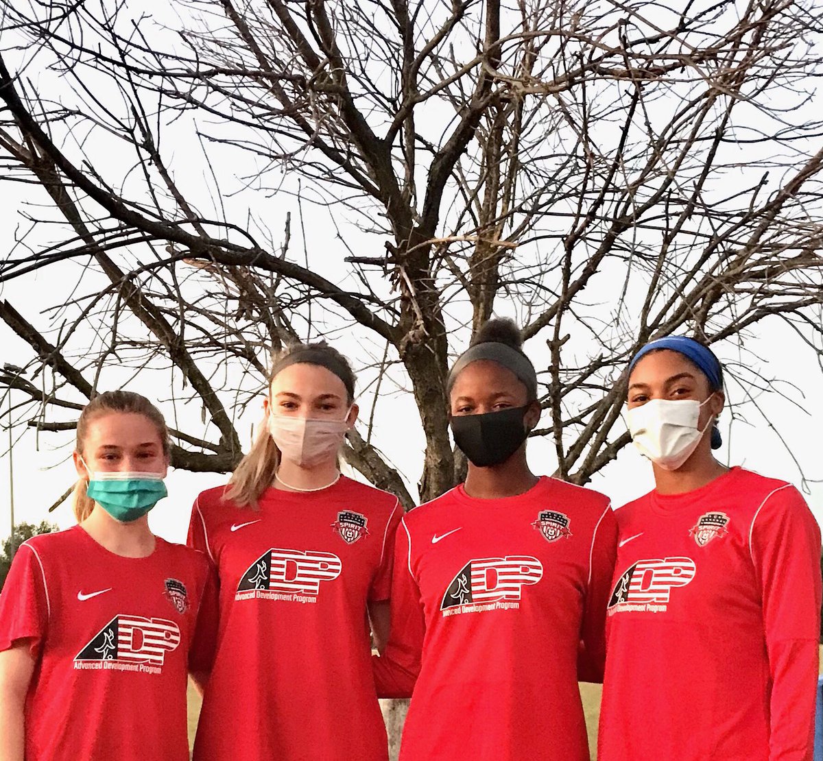 richmondunited's tweet photo. 5️⃣ Richmond United @theECNL players joined the other top players from VA, MD, PA for the @WashSpirit Advanced Development Program on Wednesday night. Congrats ladies‼️

⚽️ Dakota Brown
⚽️ Jill Flammia
⚽️ Erin Junkmann (missing in pic)
⚽️ Kameron Simmonds
⚽️ Layla Shell https://t.co/9sXGdx0yOY