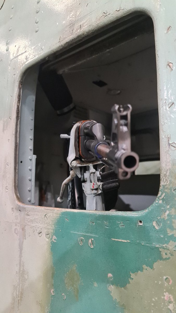 Oh hello there !
#guns #Aviation #photography