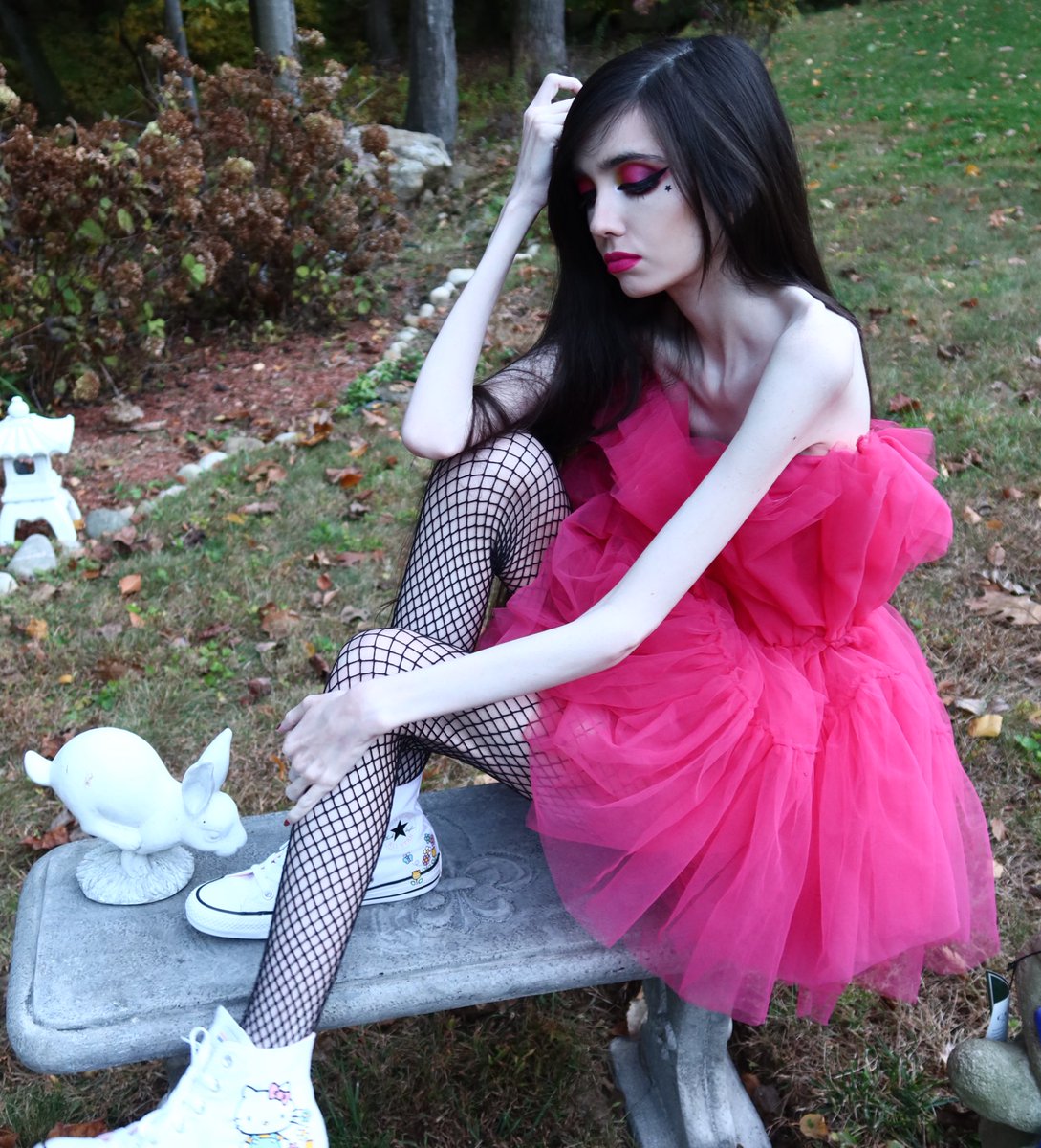 Eugenia_Cooney tweet picture