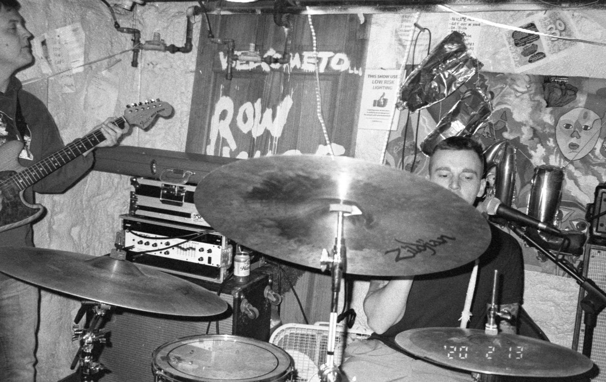 💀 <a href="/casualmpls/">Ｃ　Ａ　＄　Ｕ　Ａ　Ｌ</a> on b&amp;w film ✨🎞