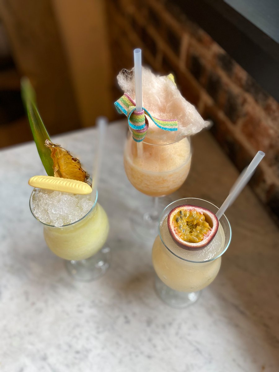 Candy Bar & Diner tweet media