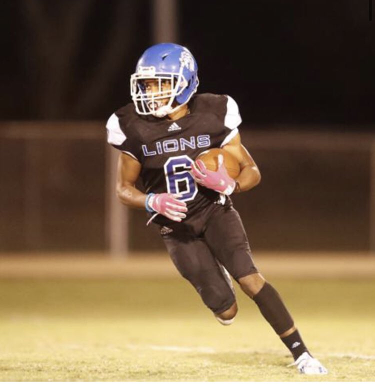coachchilds's tweet photo. A night after scoring 7 TD’s and racking up 300+ yards on a late Thursday Night. DSA RB/WR Dekari “Turbo” Johnson was early for school, aced 2 tests and is working hard in Carpentry Class. Take notice college coaches!! Got a good one here. https://t.co/7mGwD2GPx6