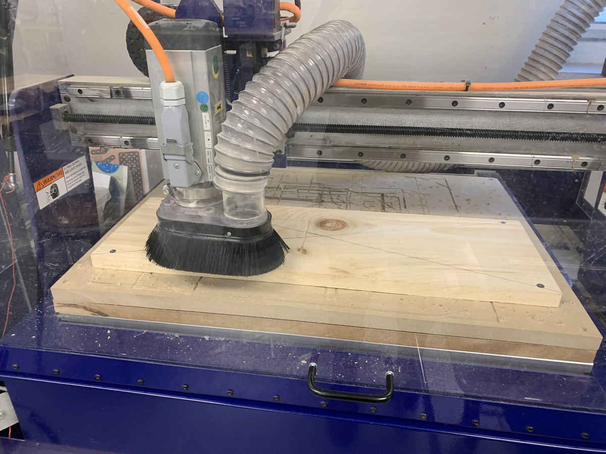 amandahough6's tweet photo. Pretty cool day in #Mashpee @Makerspaces_com w @ShopBotTools #Engineering Ss making signs/organizers #WeAreMashpee is loving the sounds of Ss building & designing #SafeSocialDistancing #PBL #STEM @mashpeetech @MMHS_Principal https://t.co/pOG6qEptMR