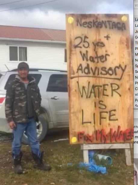 CharlieAngusNDP's tweet photo. Crisis in Neskantaga update:
Indigenous services claimed the water just had a "sheen".
It is now been shown to have hydrocarbons. 
Totally unsafe.
There has been now water in the  community since Monday 
8 buildings require heat.
Others at risk of freezing. https://t.co/7KYxtZcm6h
