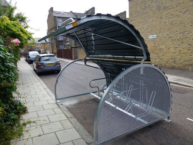 cardiffcouncil's tweet photo. 🚴‍♀️We are launching a bike hangar trial scheme, aimed at providing secure cycle parking on the highway for people who have limited bike storage in their homes. If you’d like to nominate a location, please complete this survey https://t.co/33jhY3Hm9V 

📍The survey closes 6/11 https://t.co/0WVYd4DGJi
