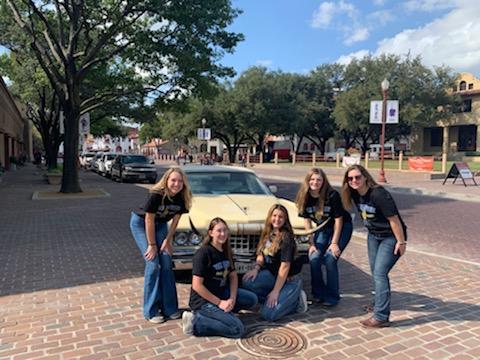 VanAlstyneFFA's tweet photo. Some of our FFA members had a great time exploring Cowtown this week! https://t.co/Z07dX3BnSg