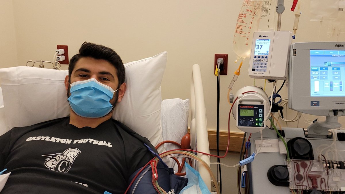 Castleton Spartans (@castletonsports) on Twitter photo Senior Jake Roth took <a href="/CastletonFB/">Castleton Football</a>'s mantra of "having your teammates' best interests at heart" one step further recently, donating life-saving cells through @BeTheMatch to help a 55-year-old man in need.
FULL STORY: castletonsports.com/news/2020/10/2… Senior Jake Roth took <a href="/CastletonFB/">Castleton Football</a>'s mantra of "having your teammates' best interests at heart" one step further recently, donating life-saving cells through @BeTheMatch to help a 55-year-old man in need.
FULL STORY: castletonsports.com/news/2020/10/2…