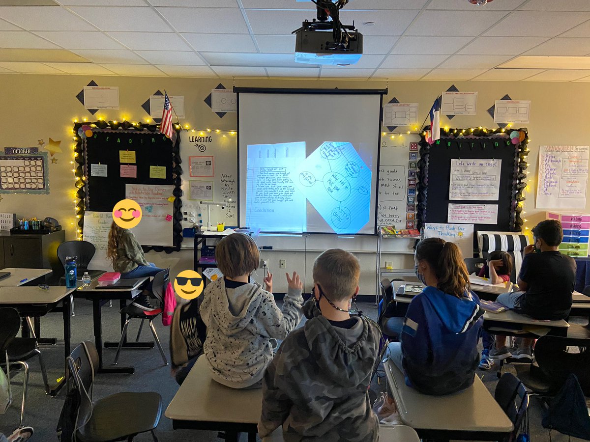 alijuell's tweet photo. Learning about writing our opinions and how to pick 👃🏼 good reasons @NorthwestELA @kellipalmerNISD @RoanokeRangers https://t.co/XoOeWub5GX
