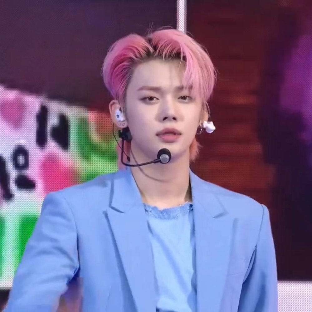 Croptop Yeonjun>>>>>>>>>>>>>>