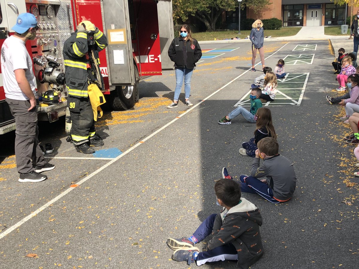 concord_road's tweet photo. Fire Prevention with the best! https://t.co/T45MHJEy31